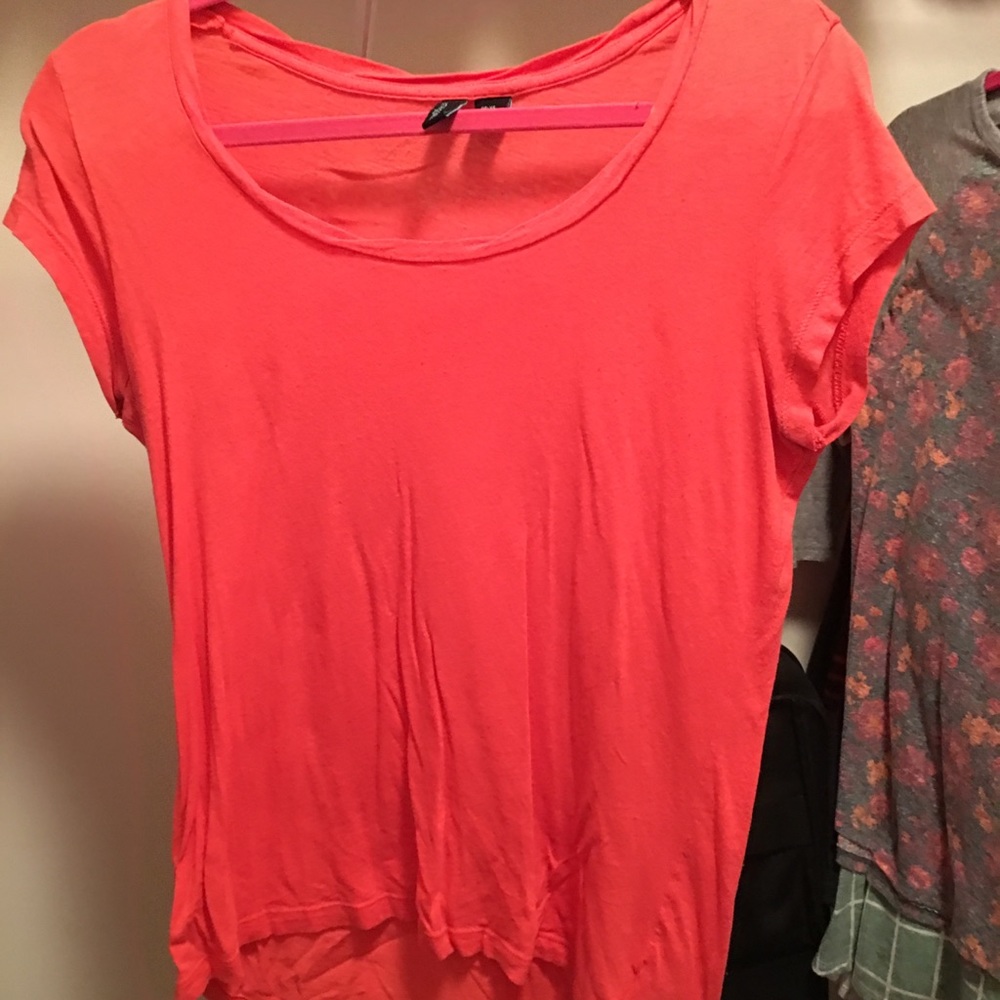 Tee shirt